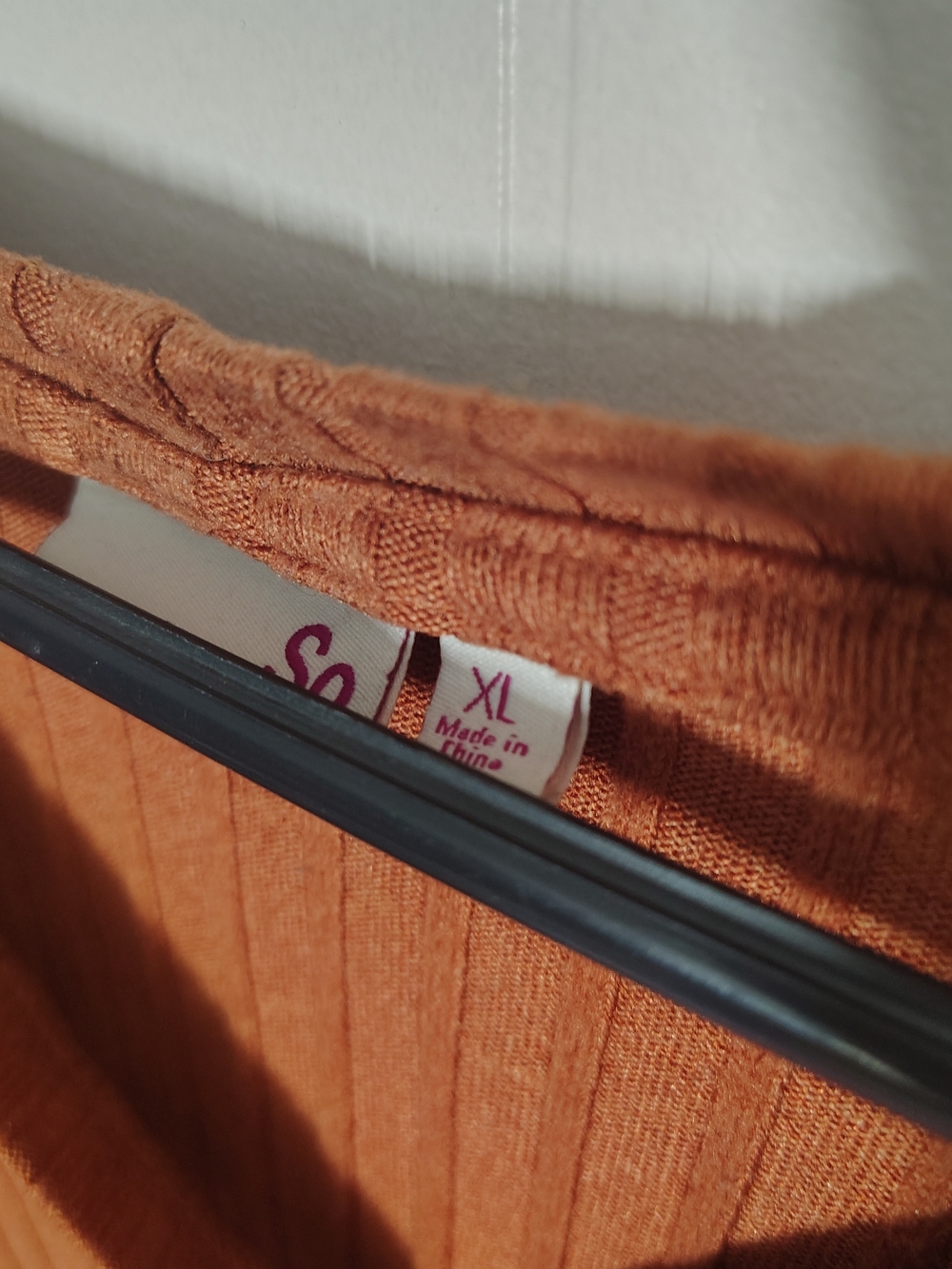 SO Ribbed Button-Front Crop Top in Rust - Picture 2 of 3